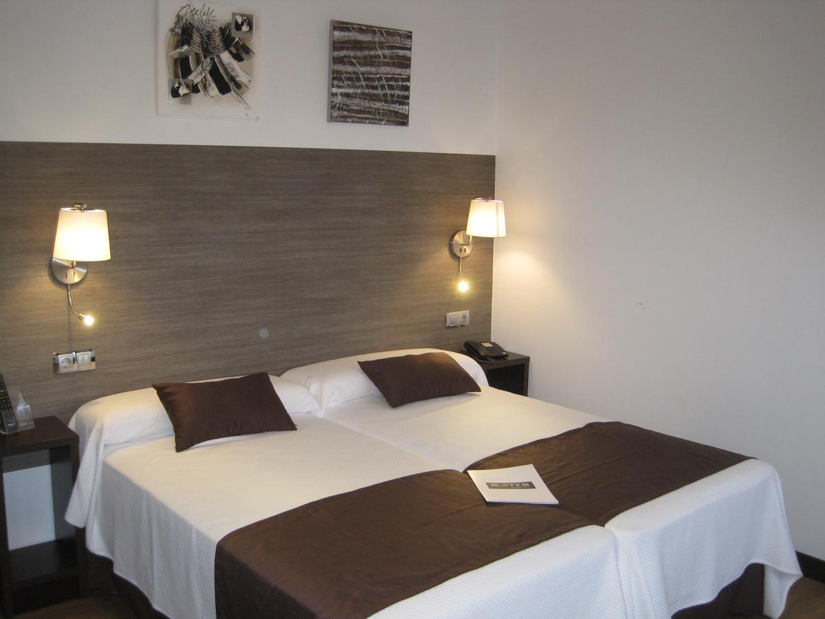 Suites Coruna 아 코루냐 외부 사진